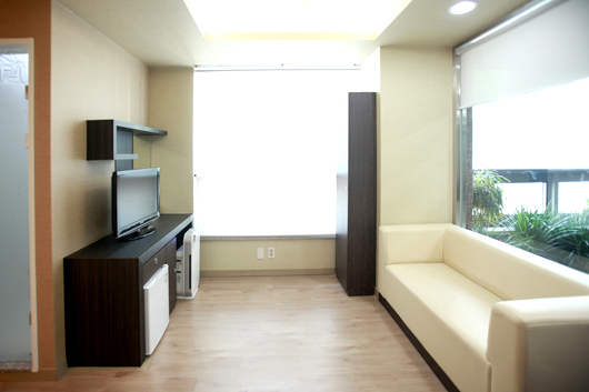 ���̺����������